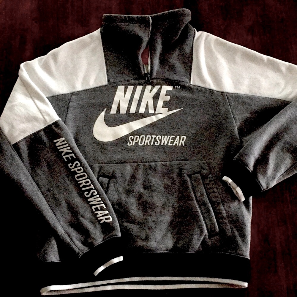 Nike Sweatshirt